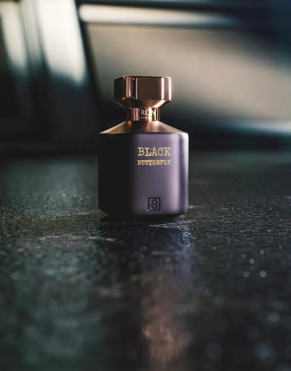 Byron Black Butterfly parfymeekstrakt 75 ml vanilje patchouli